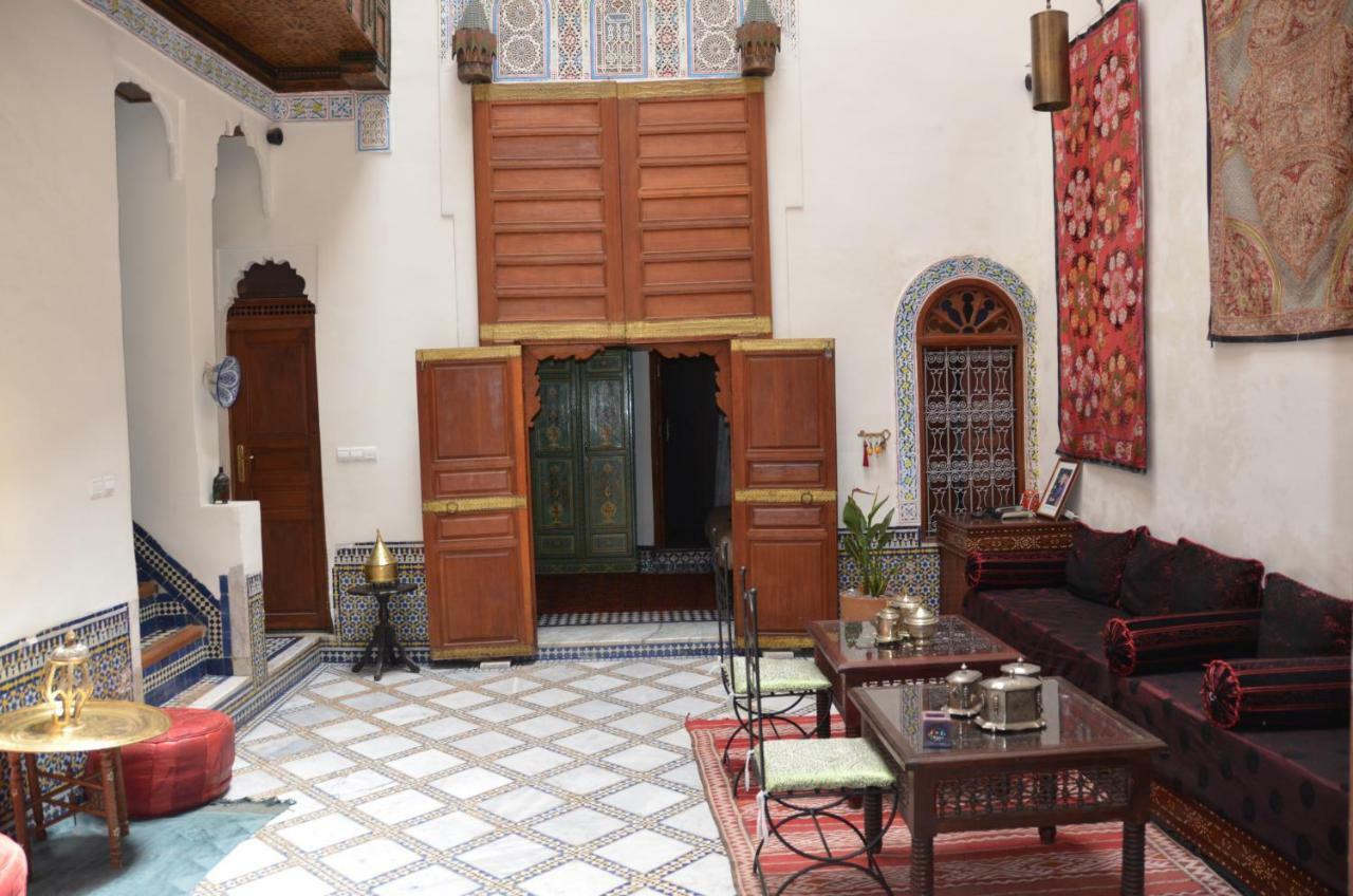 Riad Dezayn Fes Luaran gambar